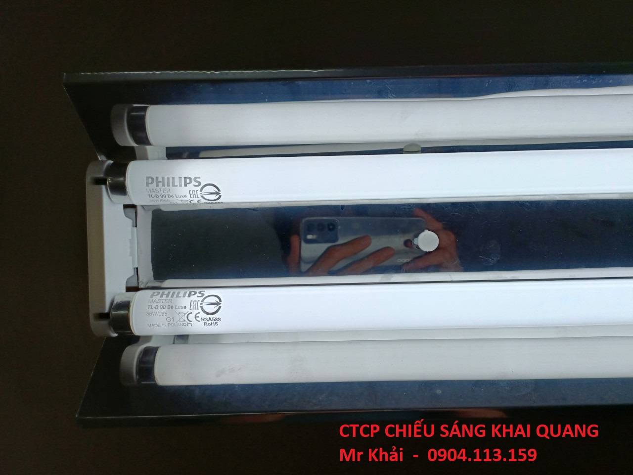 (SALE) Bộ đèn D65 2x36W PHILIPS dùng so màu