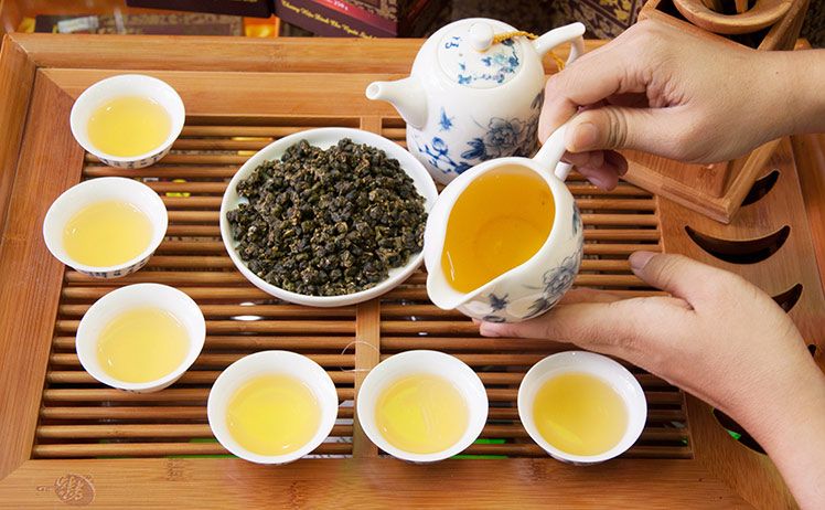 Trà Thiết Quan Âm hộp thiếc 100gram thơm ngon