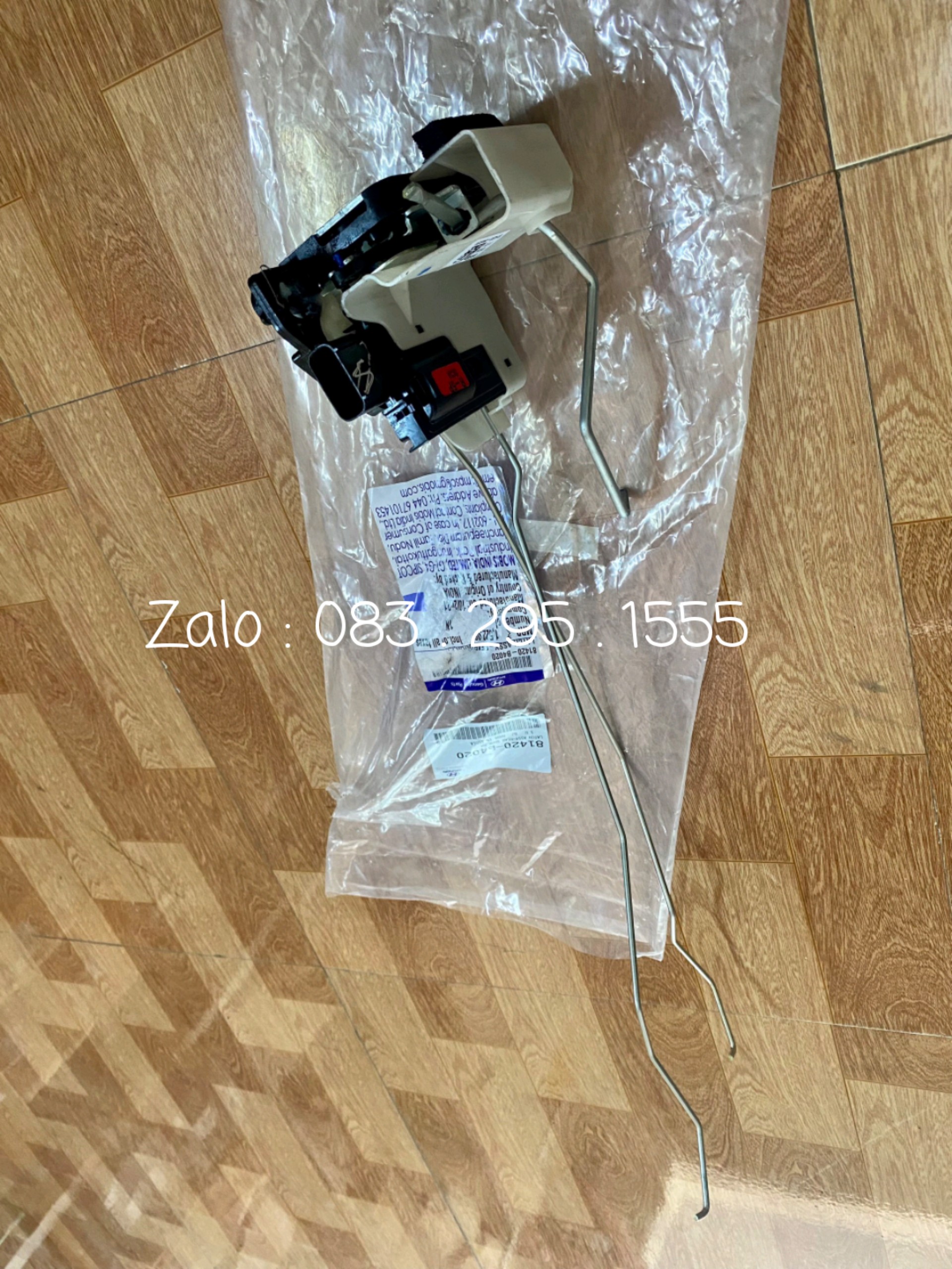 khóa ngậm cửa Grand i10 ( ổ khóa ngậm , cơ cấu khóa cửa , xịn , 5 giắc )