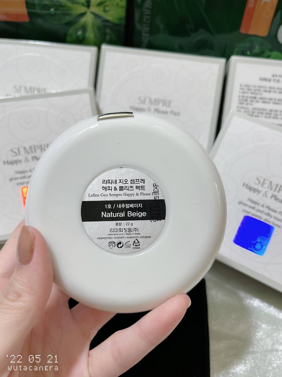 Phấn Phủ Geo Trắng Hàn Quốc KIỀM DẦU