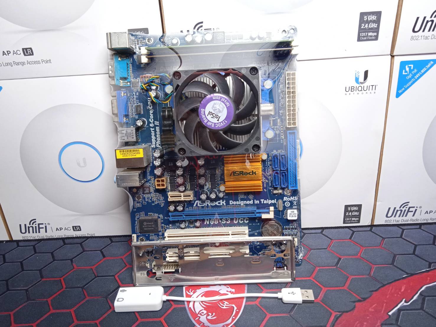 เมนบอร์ด ASROCK N68-S3 UCC Socket AM3 CPU X2 255 แรม 4GB DDR3.