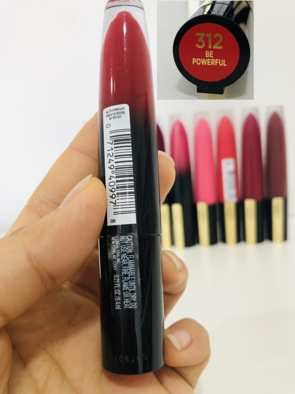 [ hàng USA] Son Kem Lì Nhẹ Môi L'oreal Paris Rouge Signature