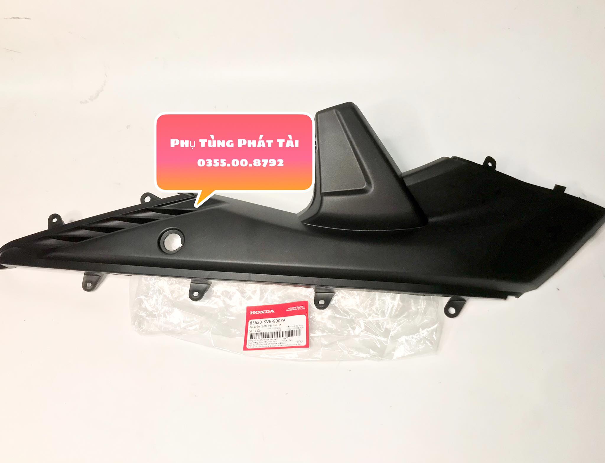 Nẹp sườn dưới click 110 chính hãng honda