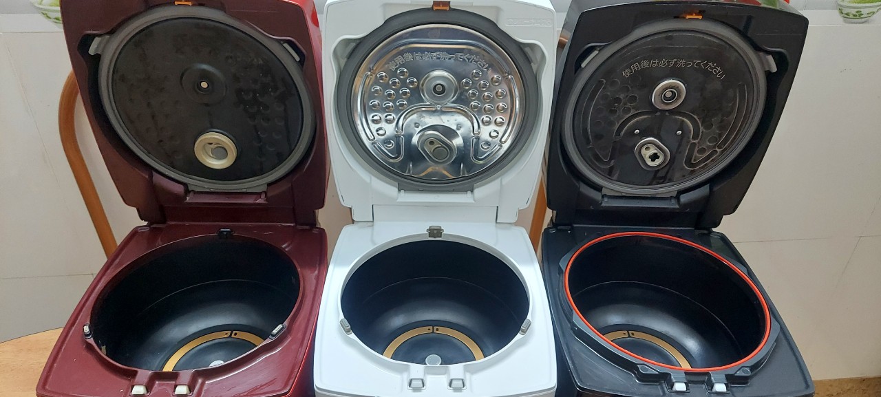 Nồi cơm điện cao tần Mitsubishi cắp nách 1L