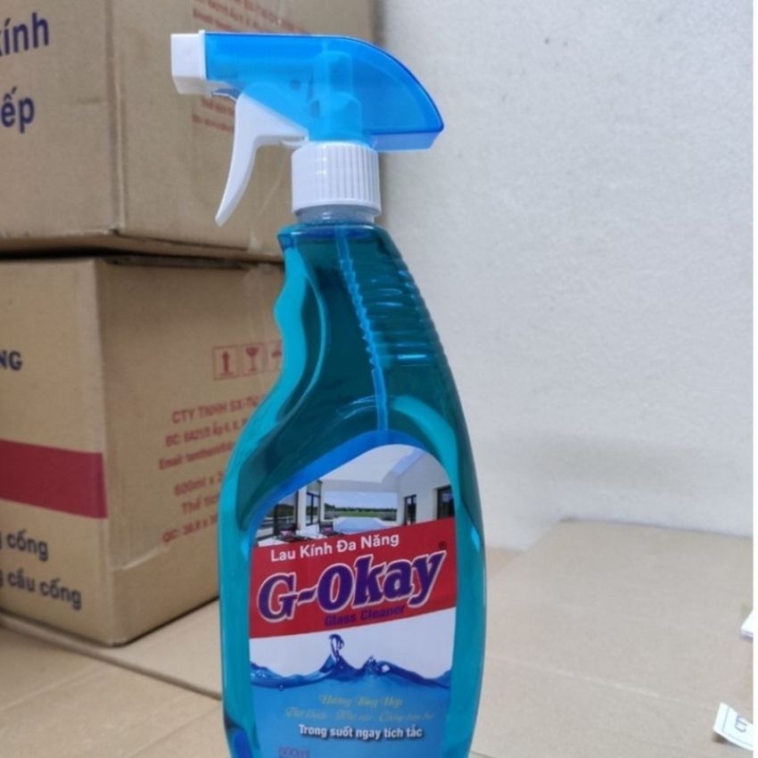 Chai nước lau kính okay