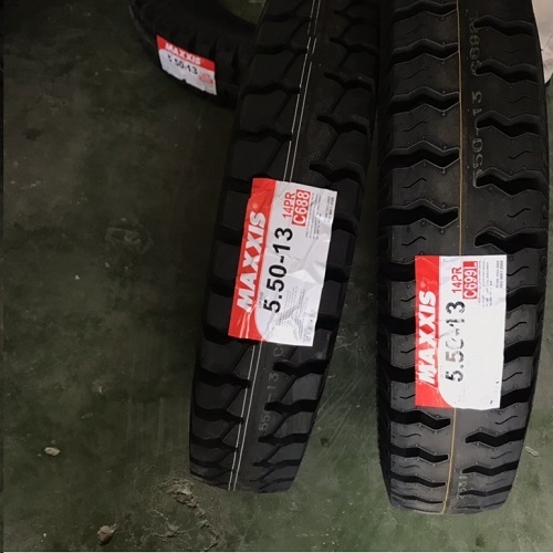 Lốp ô tô 550-13 maxxis c688 14pr, gai ngang lốp nhỏ