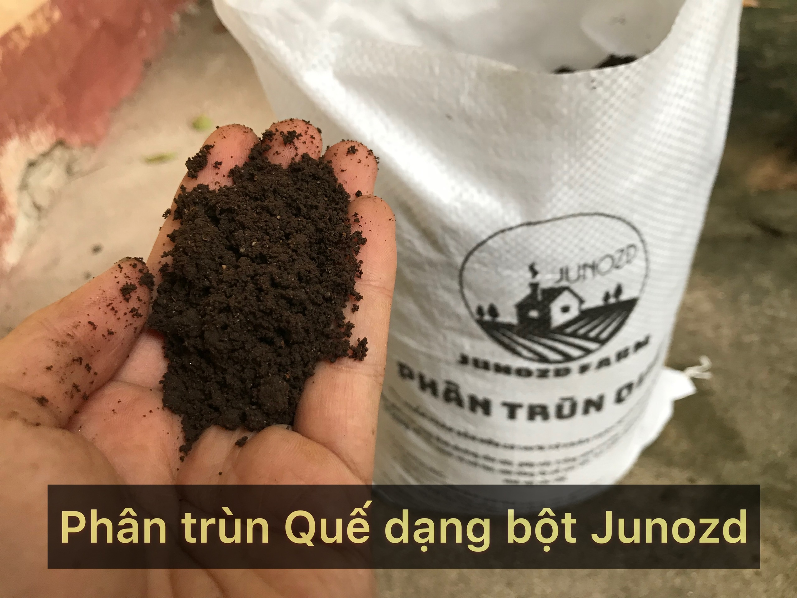 Phân trùn quế bột JUNOZD