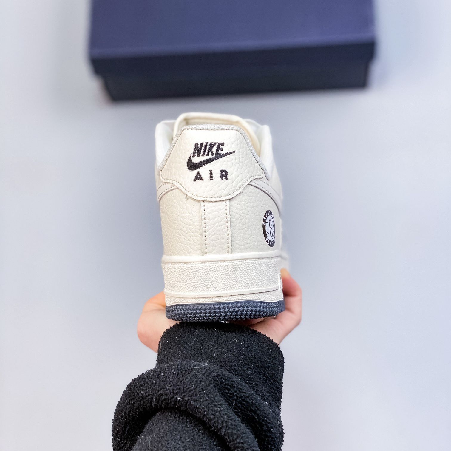 HÀNG CAO CẤP GIÀY THỂ THAO AIR FORCE 1 LOW BROOKLYN ( DÂY VÀ ĐẾ ÂM DƯƠNG)