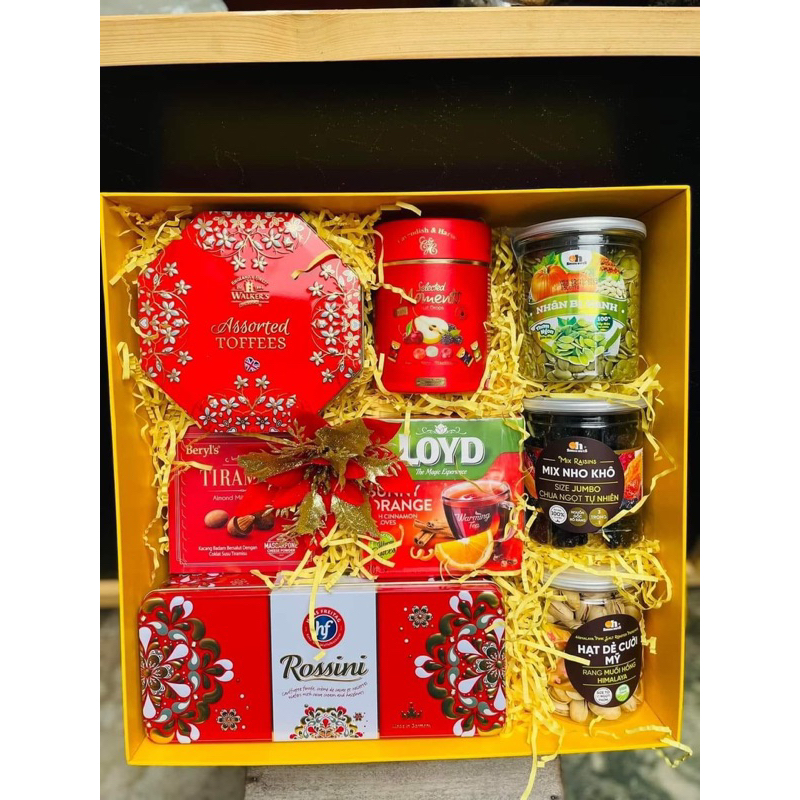 100g Giấy rơm bỏ hộp quà