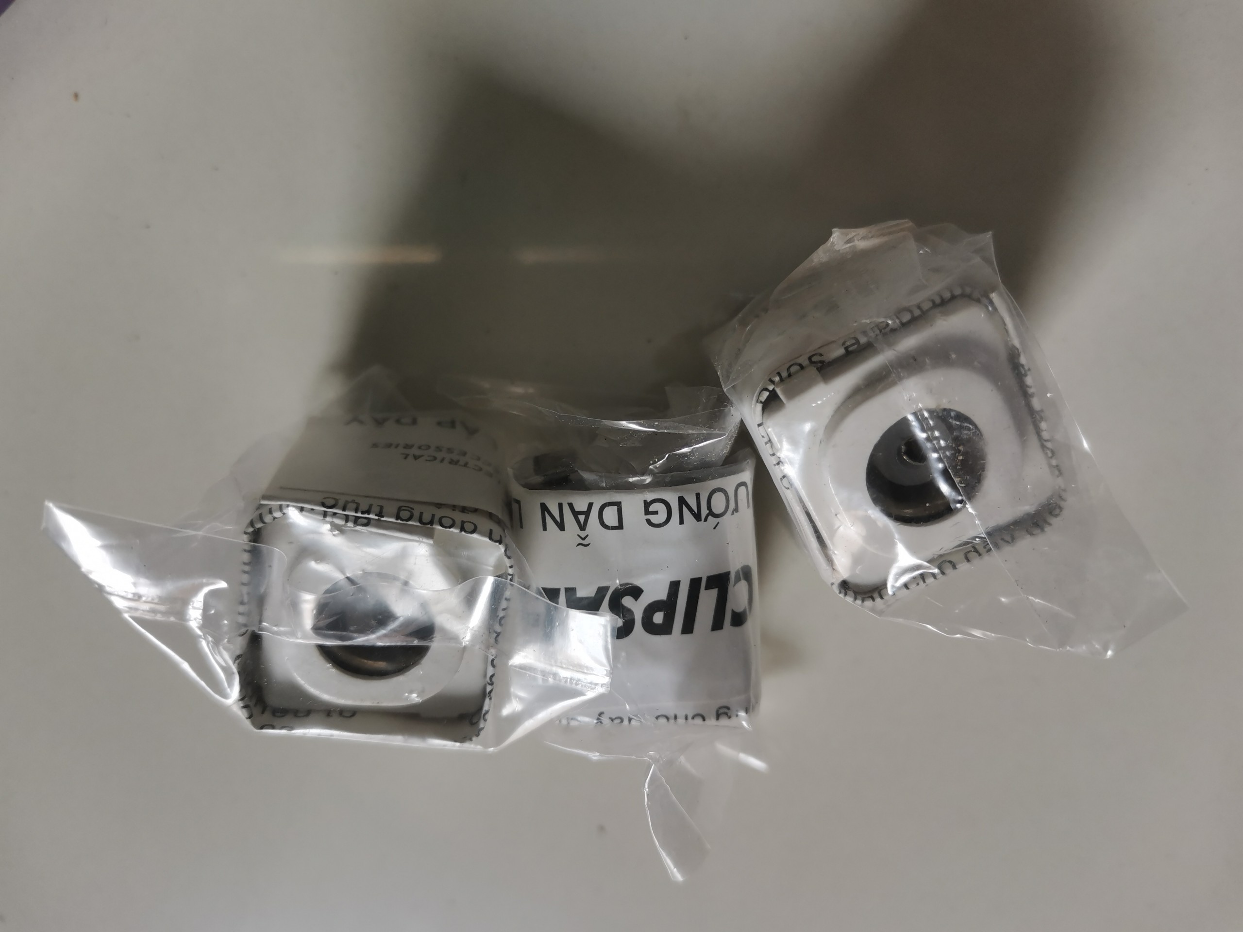 Hạt Tivi Clipsal Electrical Accessories