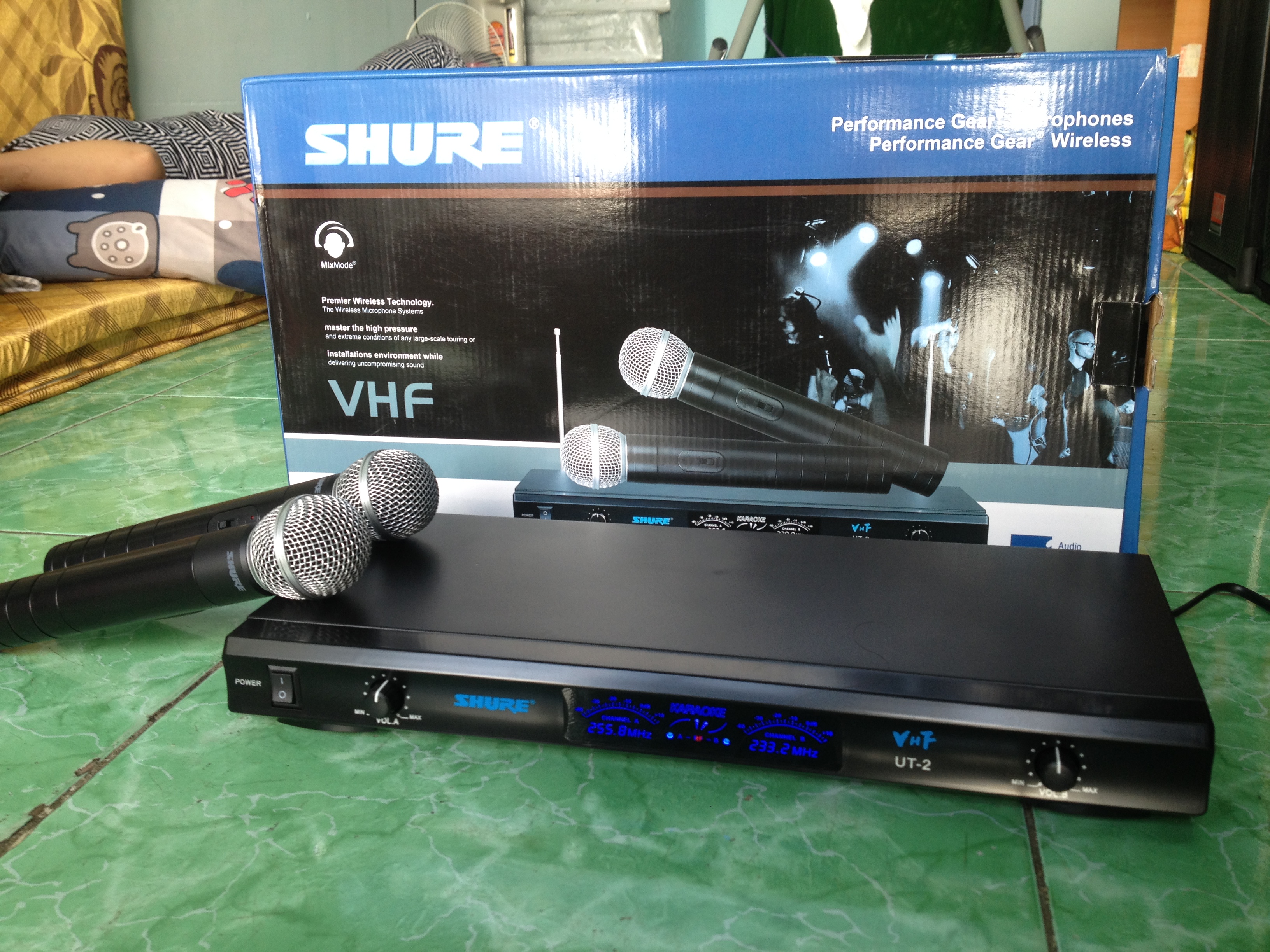 BỘ 2 MICRO SHURE KHÔNG DÂY CAO CẤP