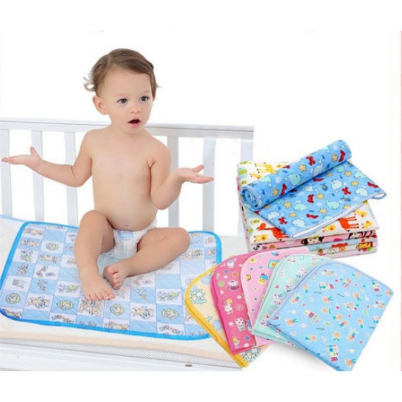 Chiếu lót thay đồ chống thấm thay đồ cho bé sơ sinh