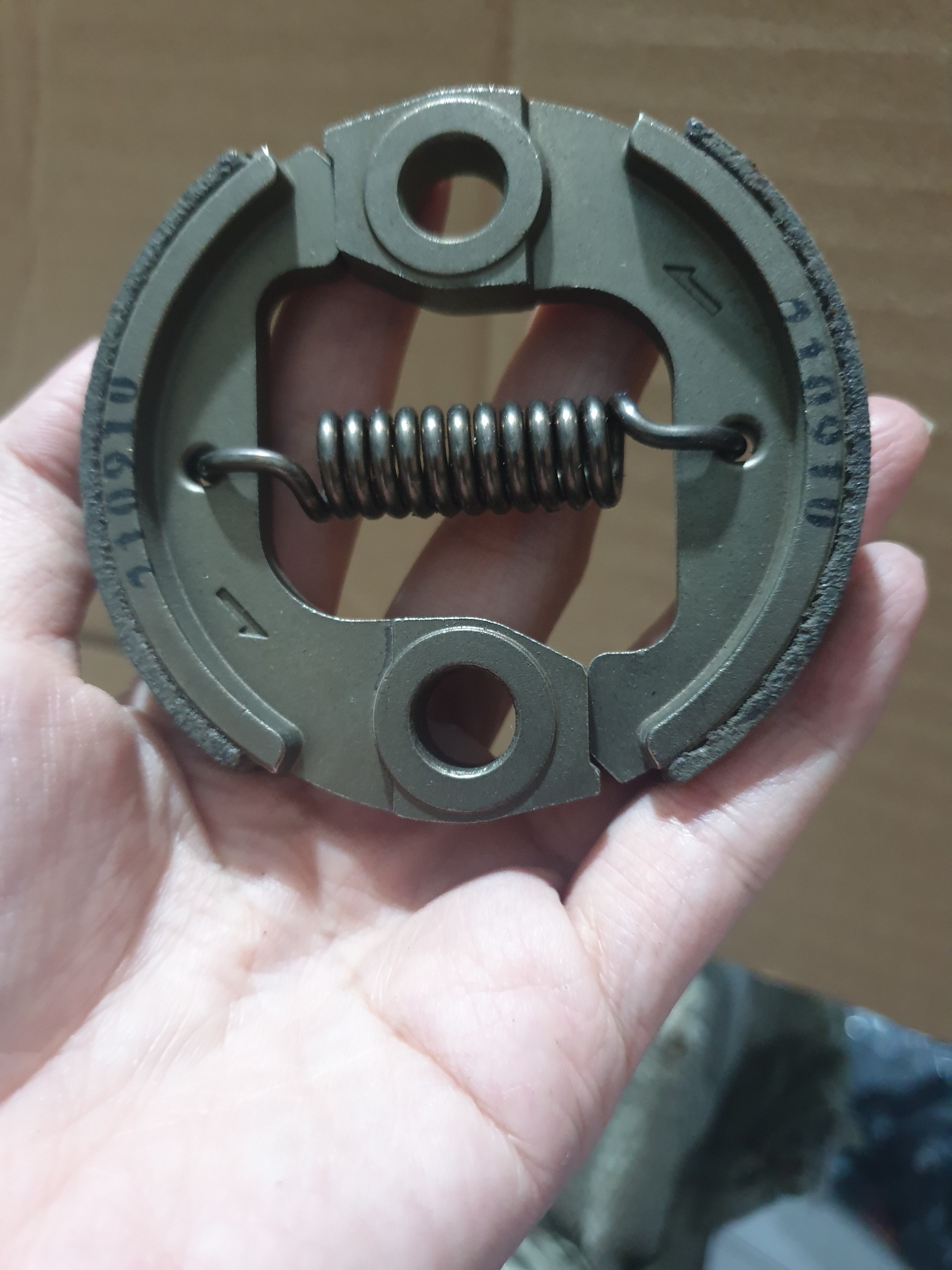 ( HÀNG TỐT- CÓ SỐ TRÊN CÔN) BỐ CÔN MÁY CẮT CỎ 330/430/520/GX35.  CÔN SỐ - ĐEN