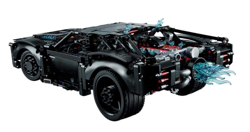 【Official】 LEGO 42127 Technic THE BATMAN - BATMOBILE™ 10+