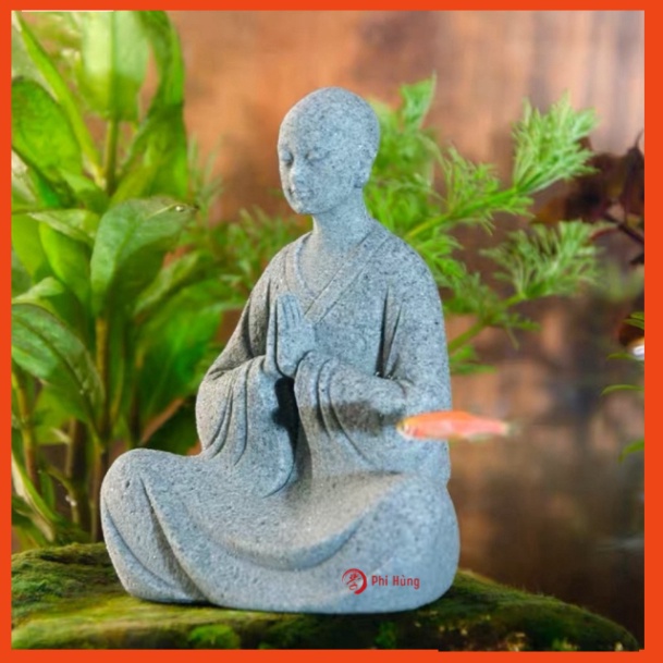 Tượng Chú Tiểu Bái Phật - Đá Sa Thạch