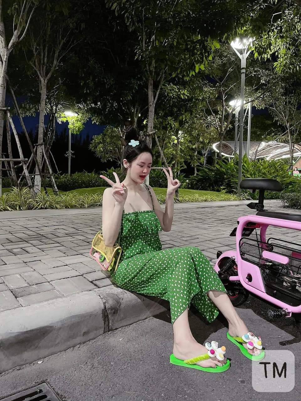 đầm nữ chấm bi