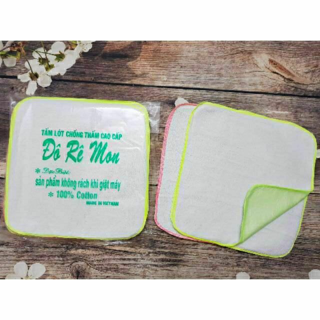 10 chiếu lót chống thấm đôremon cho bé ( 30x30cm )
