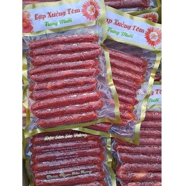 lạp xưởng tôm trứng muối+ lạp xưởng tươi trứng muối  ( bịt 500g) loại ngon
