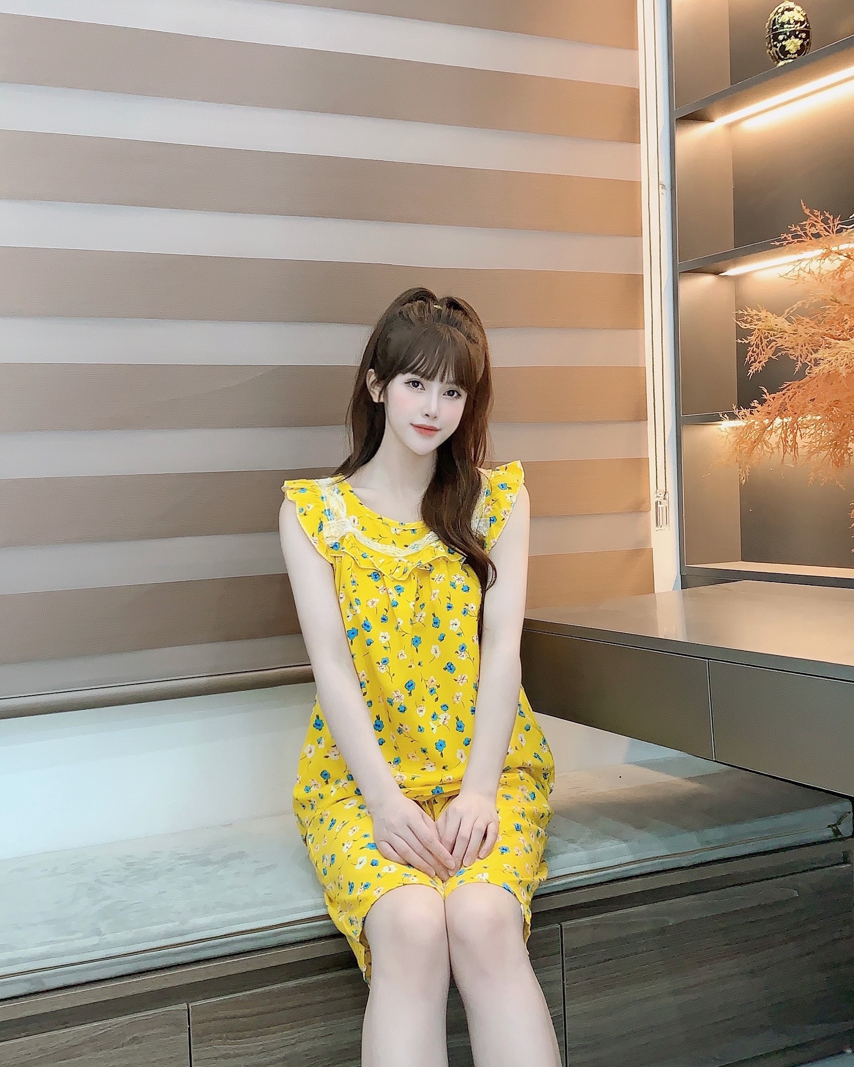 [3 size 46-70KG] Đồ bộ LỤA BÔNG REN VUÔNG, CHẤM BI PHỐI CỔ MỀM MÁT DỄ THƯƠNG thời trang