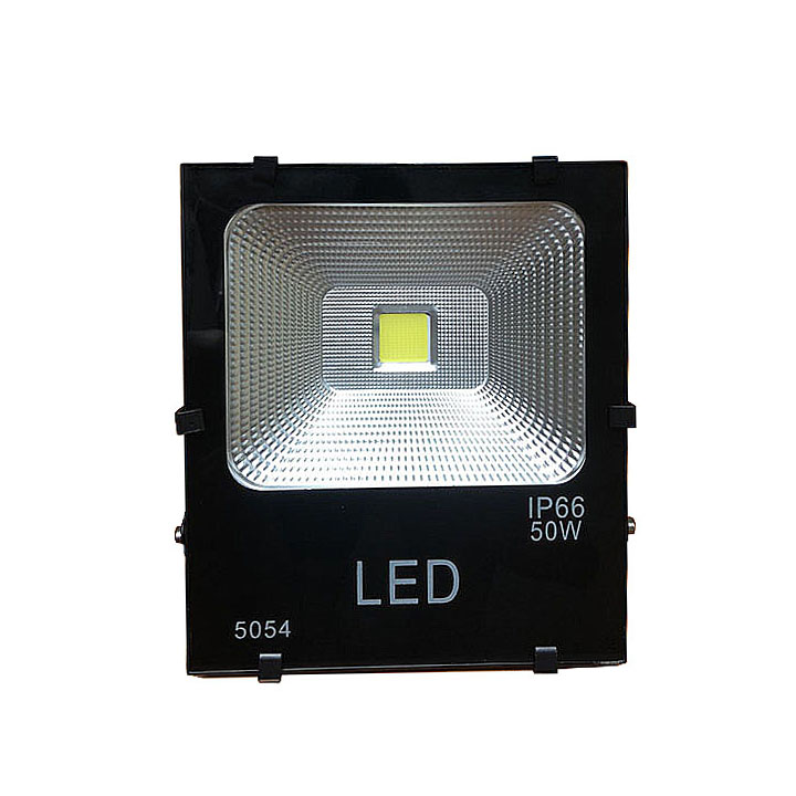 Đèn pha led 12V 10w-20w-30w-50w Siêu tiết kiệm điện, khả năng chống nước chuẩn IP 65,dùng bình ác quy cho tàu bè đi biển