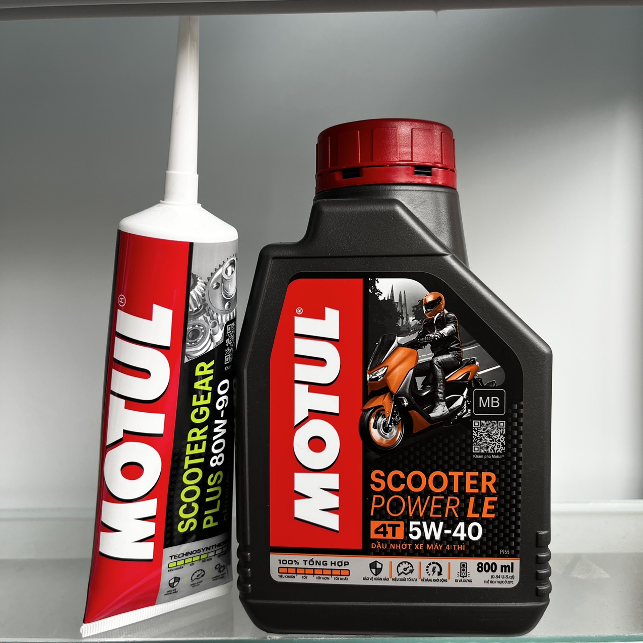 Nhớt Xe Máy Motul Scooter Power 5w40