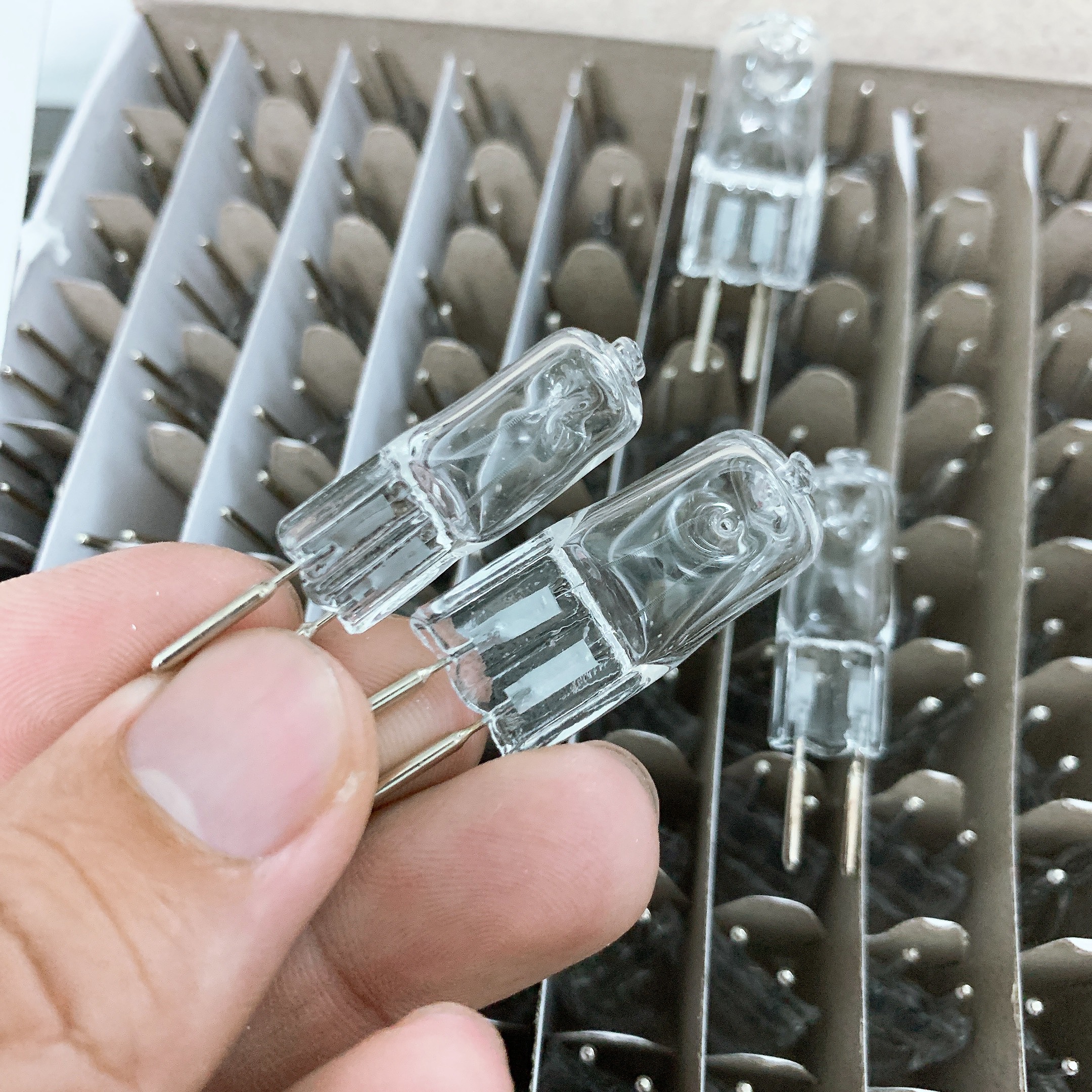 Bóng đèn xông tinh dầu 220v 35w