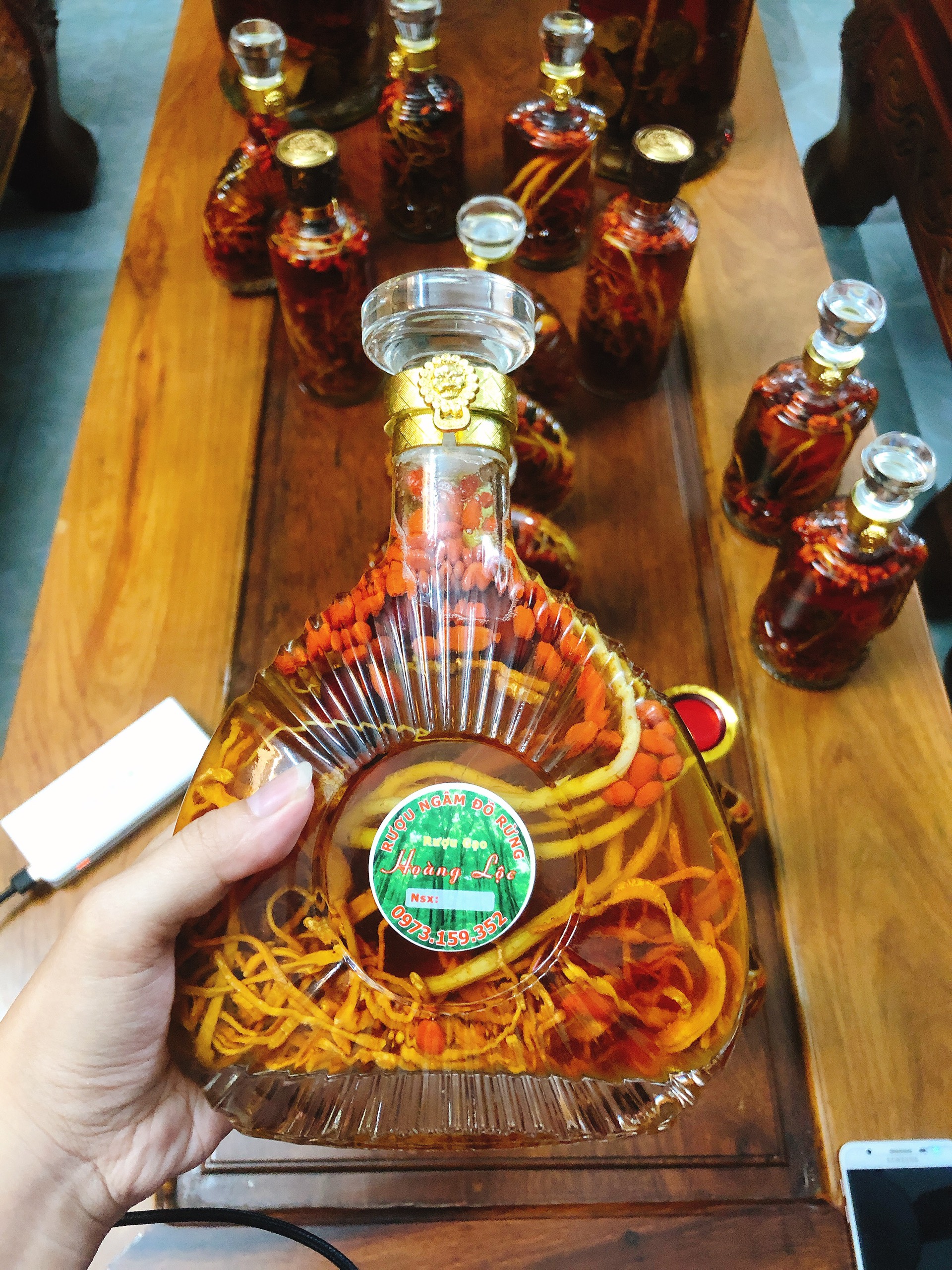 Vỏ chai thủy tinh XO sò 500ml (chai rỗng)