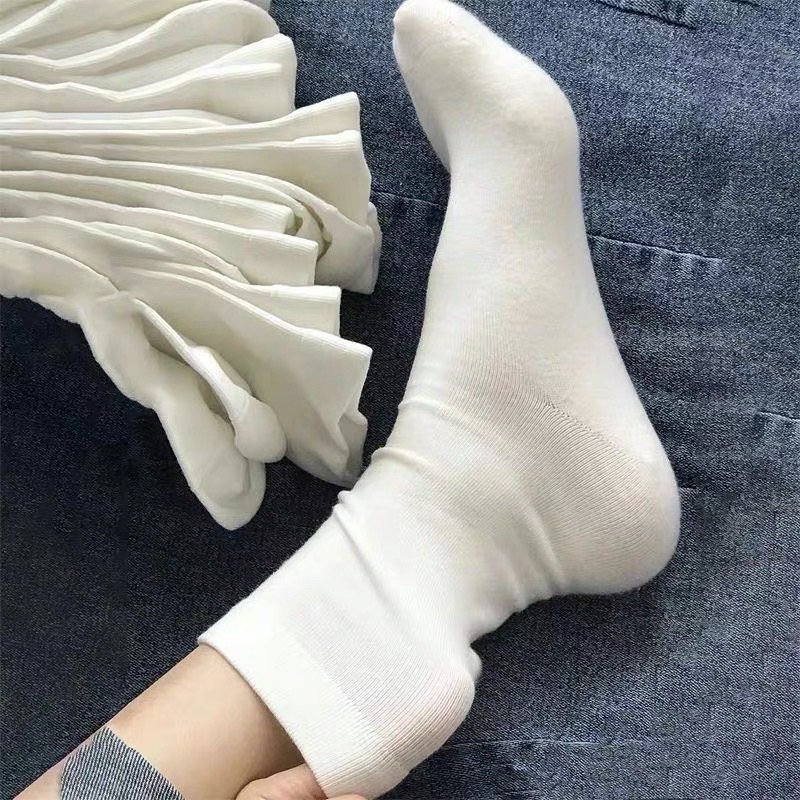 Tất/ Vớ trơn basic hàn quốc trắng đen cổ cao phong cách Y2K