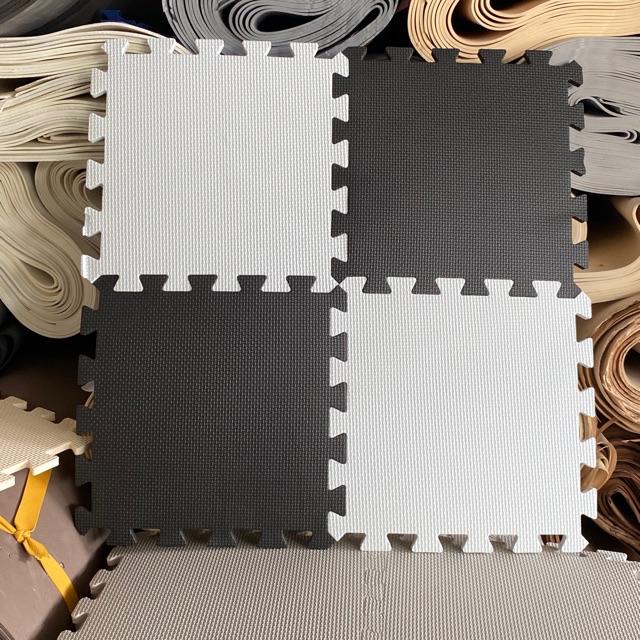 Thanh lí thảm trắng 30*30*1cm