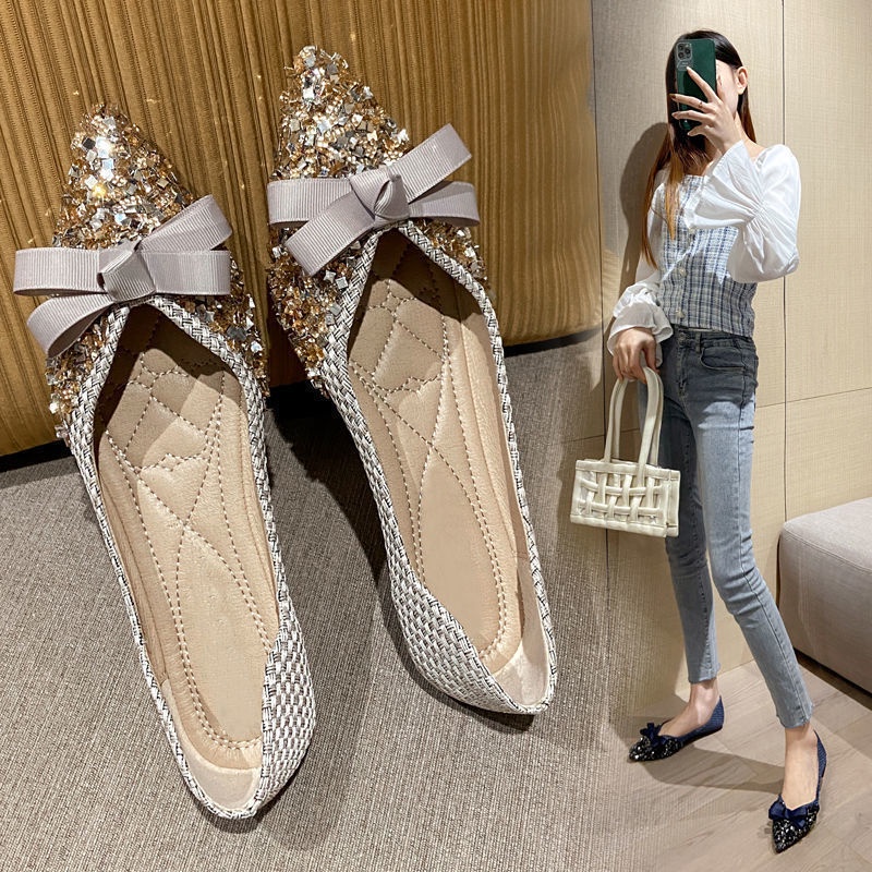 Giày Búp Bê Mũi Nhọn Đính Đá Thời Trang Dành Cho Nữ