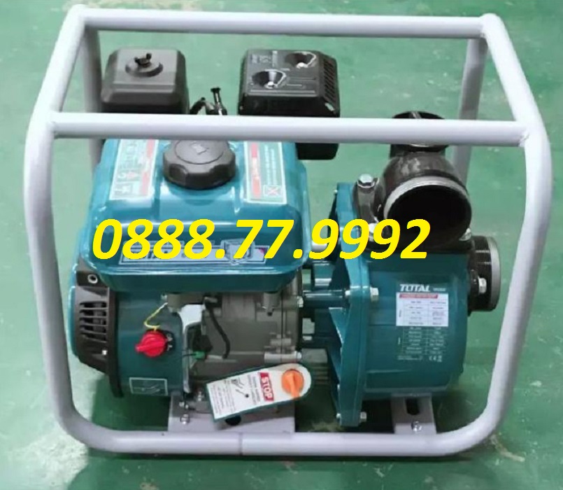 Máy bơm nước dùng xăng Total TP3202