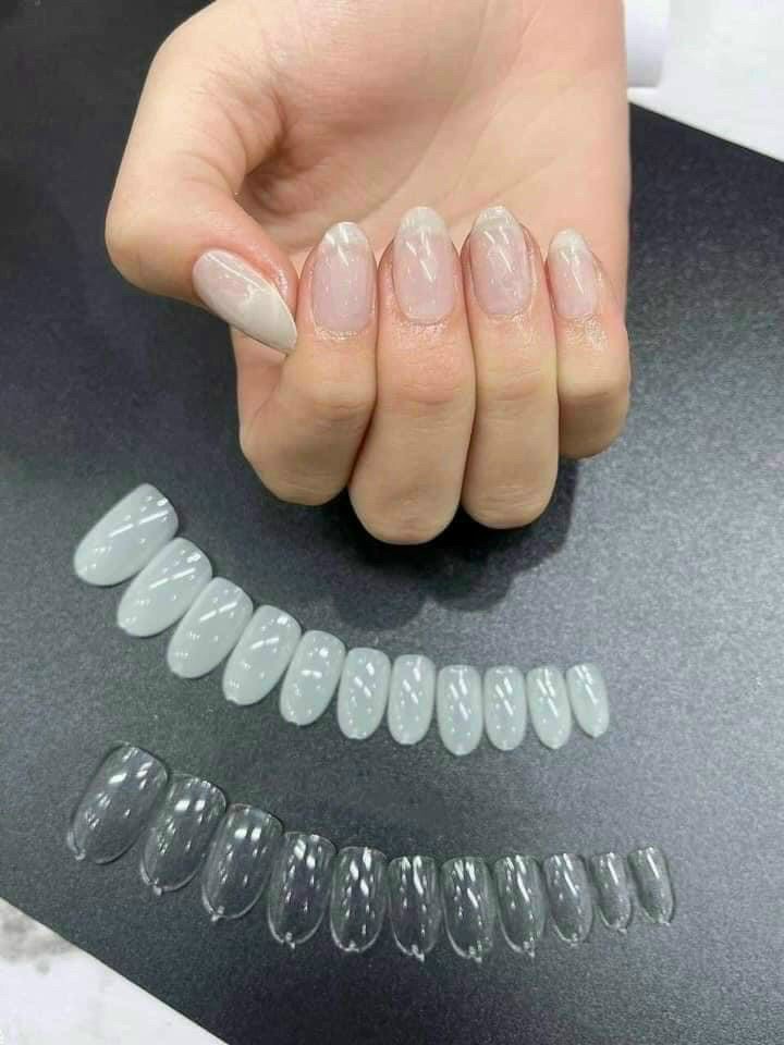 Móng úp Phom Hàn