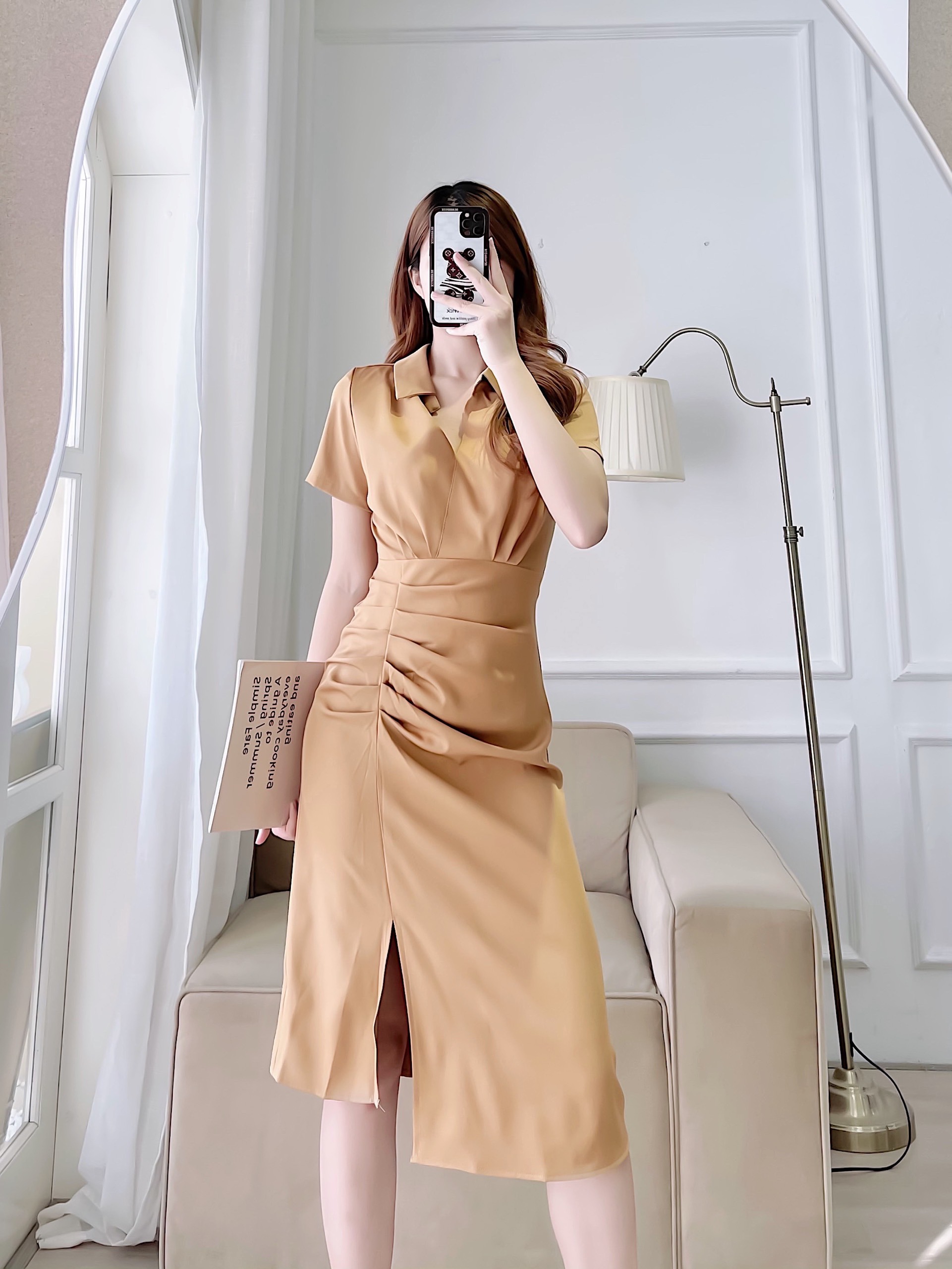 Váy Đầm Công Sở ELYS Chất Trượn Cao Cấp Thiết Kế Xếp Ly Eo Xẻ Gấu LY005