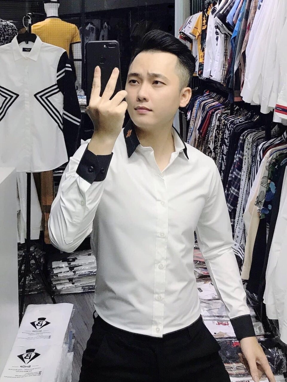 [HCM]Áo Sơ Mi Cặp Đôi Nam Nữ Đẹp Lông Vũ