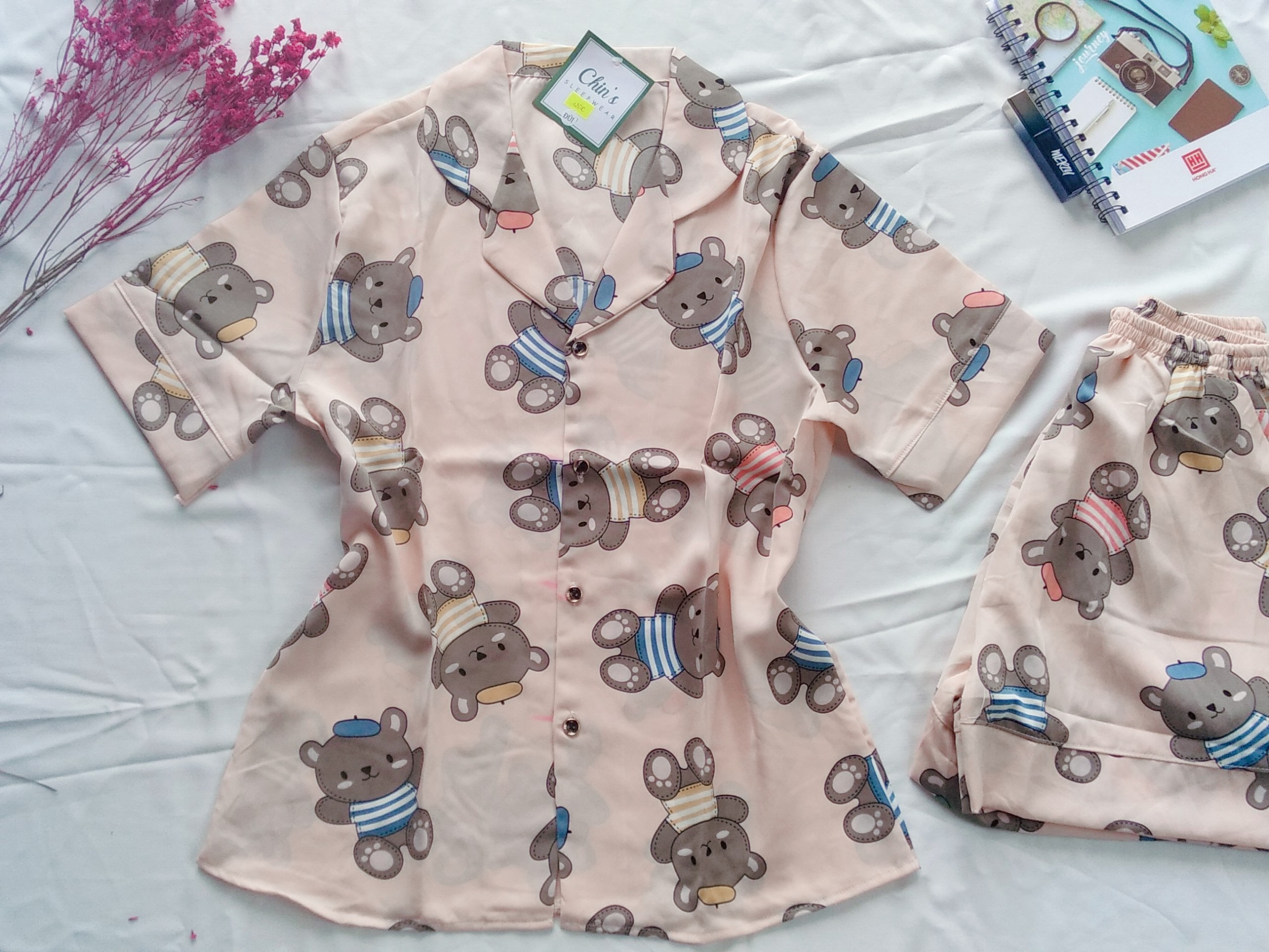 Bộ Pijama đùi, mềm mát vải lụa mango freesize từ 45-60kg