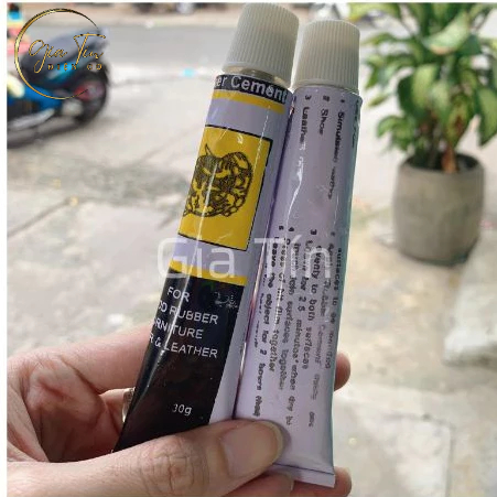 Keo dán con chó dạng tuýp 30g, dán giày dép