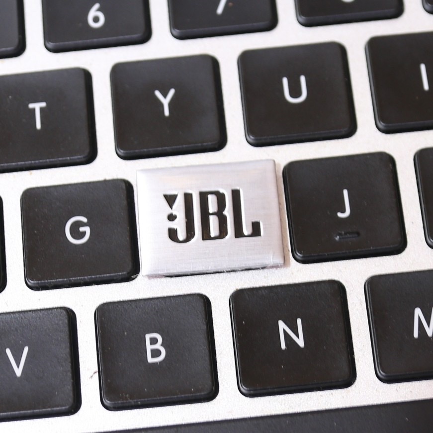 Logo dán loa JBL có sẵn keo