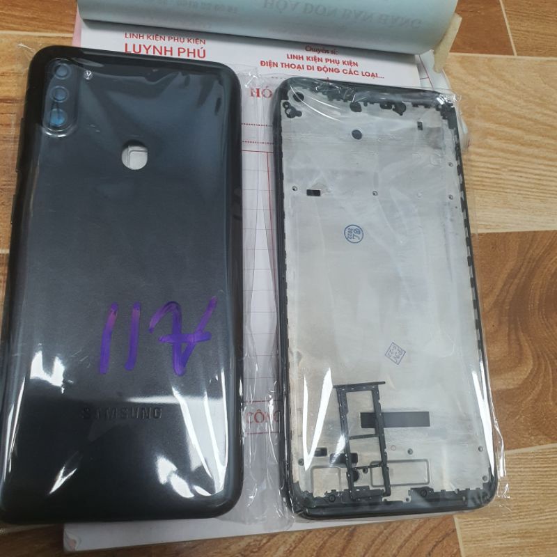 Vỏ samsung A11 có khay sim khung sườn nút bấm bao test