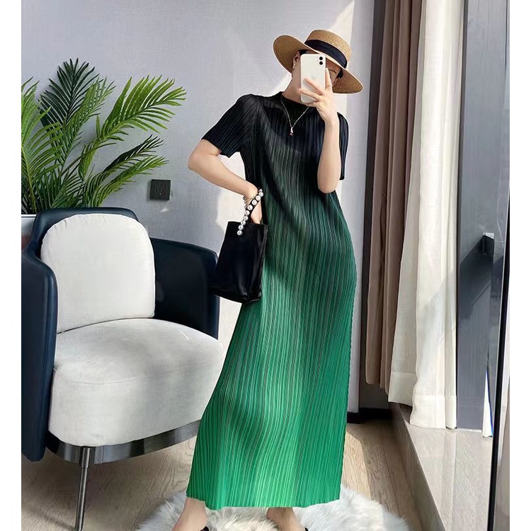Đầm Xếp Ly Màu Gradient Cao Cấp Thời Trang Dành Cho Nữ