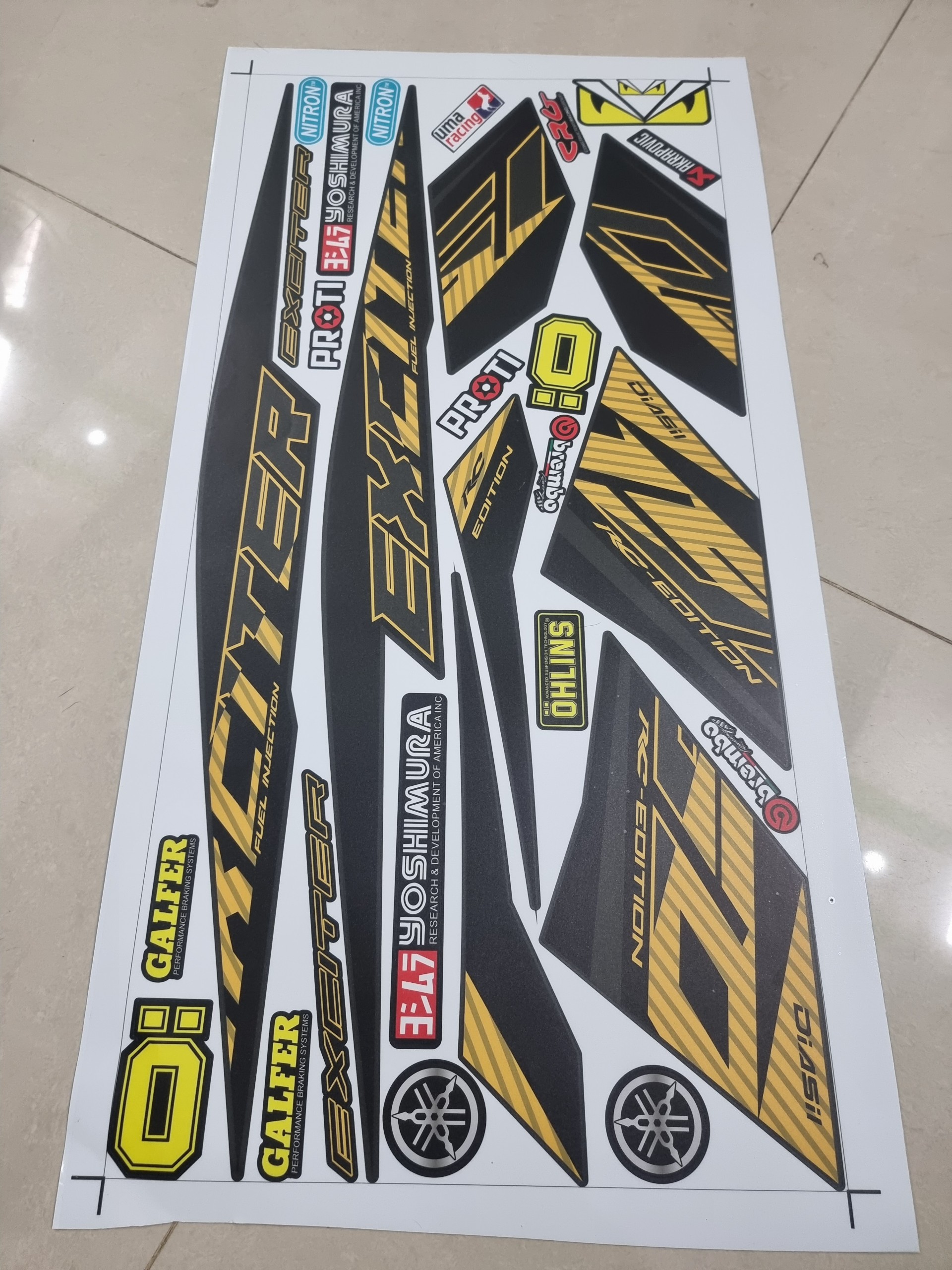 Tem xe exciter 150 vàng sọc xám đen nhám