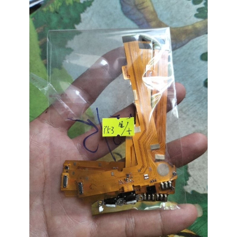 Cụm chân sạc vivo Y53