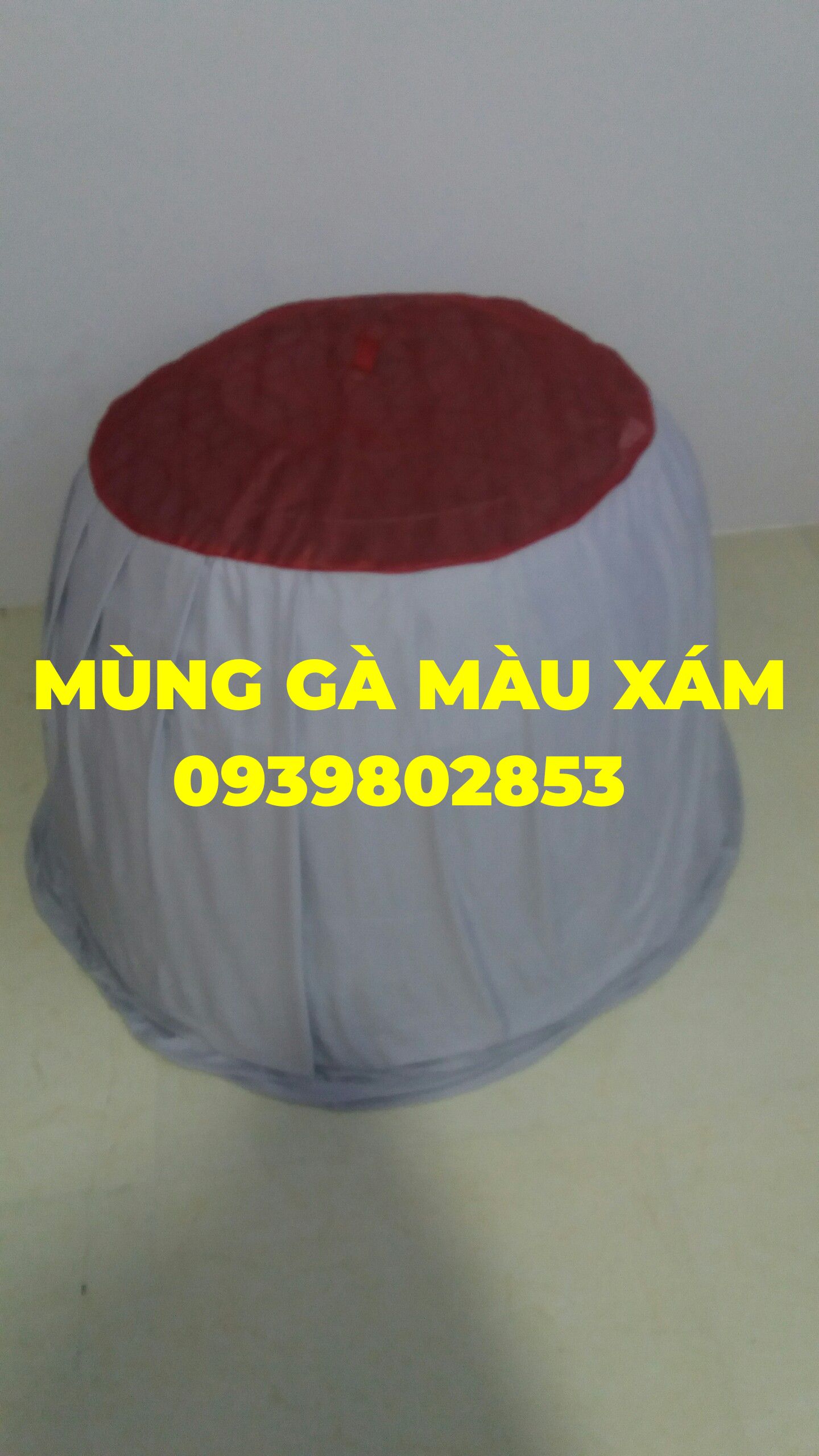 Mùng gà nòi 1 cái màu xám