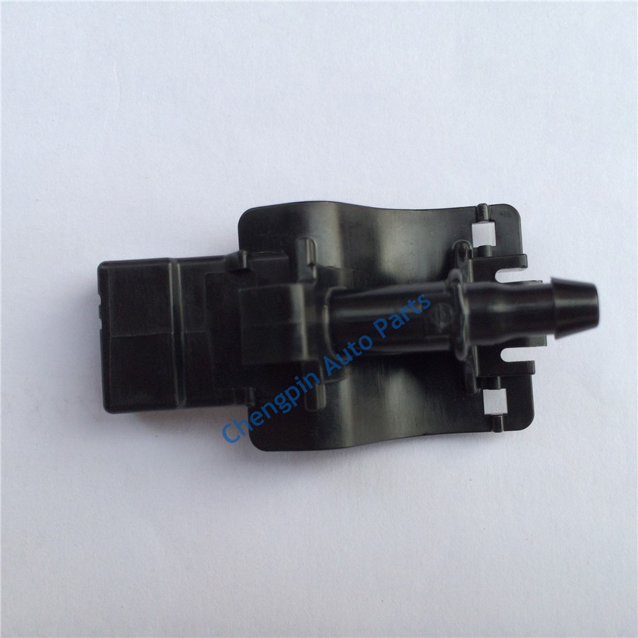 %E3%80%90Prime%20deal%E3%80%91%20Washer%20Nozzle%20Assembly%20Windshield%20For%20Toyota%20Corolla%20Camry%20Crown%20Reiz%20Rav4%20Auris%20Vios%20Yaris%20-%20Image%203