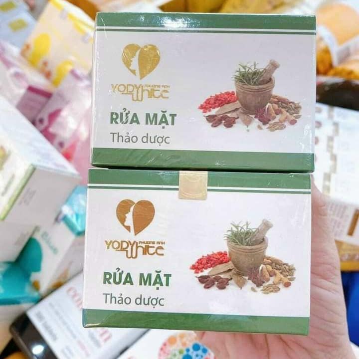 Bột rửa mặt thảo dược Yody White Phương Anh