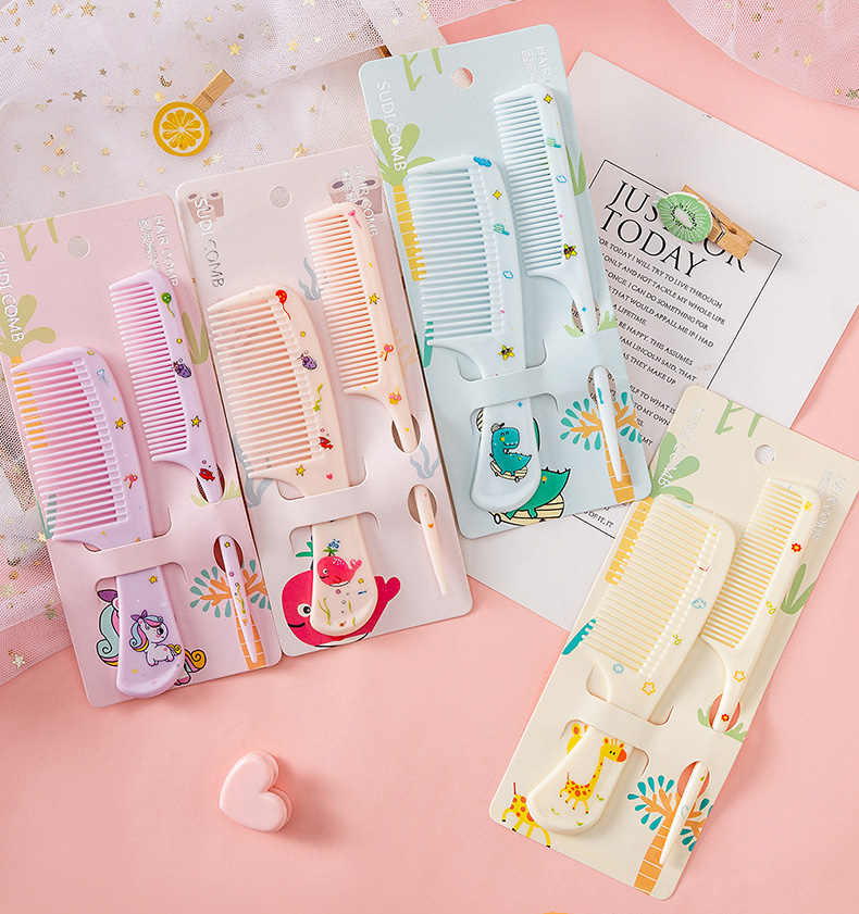Set 2 lược chải tóc hình thú siêu dễ thương