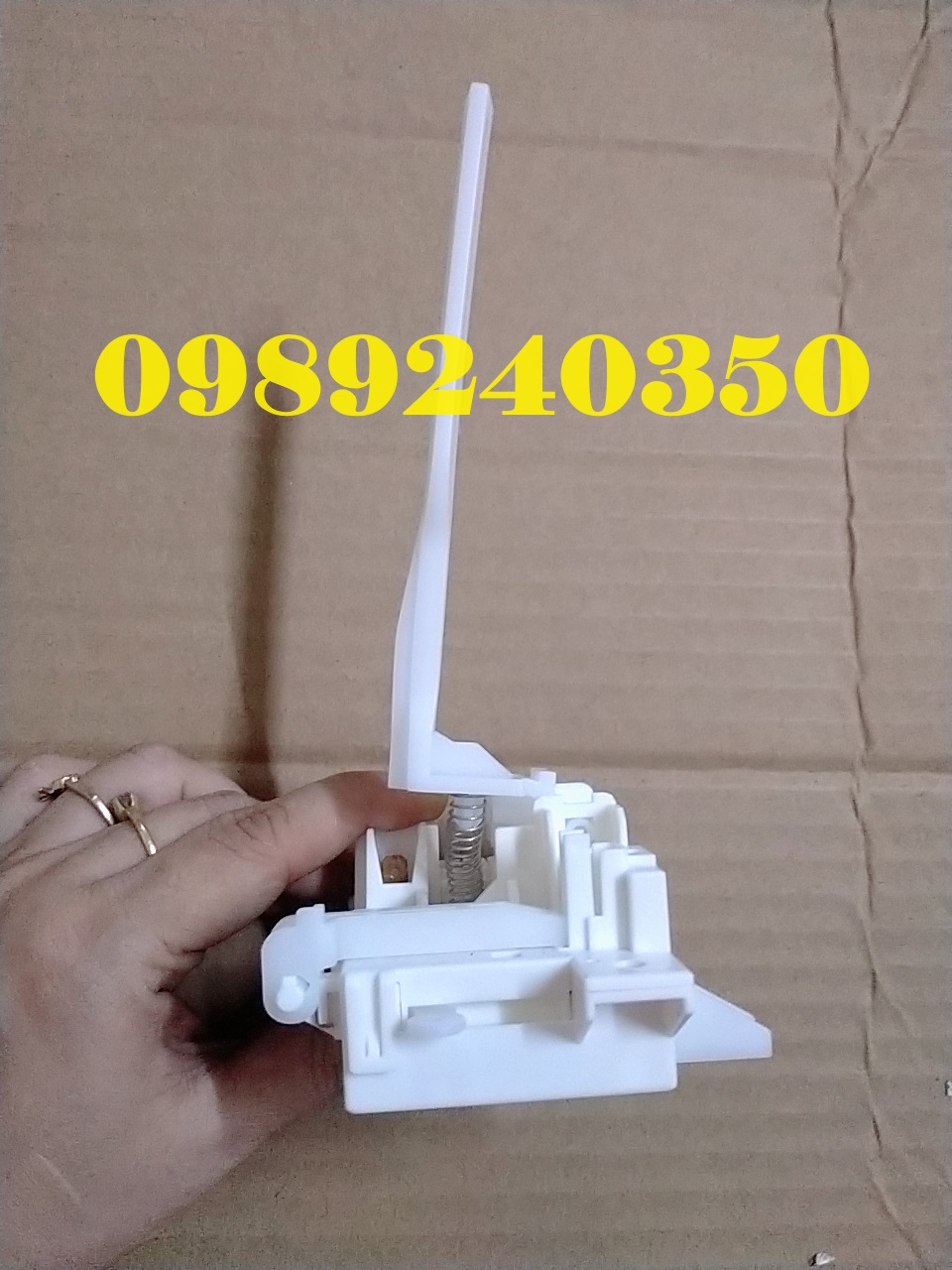 Công tắc cửa máy giặt HITACHI cửa đứng