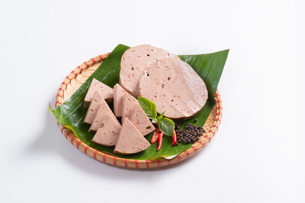 Giò lụa chay Đôi Đũa Vàng Dai Mềm tươi ngon đậm đà 500g Thuần Chay An Toàn Sức Khoẻ Bổ Sung Dinh Dưỡng Ăn Chay