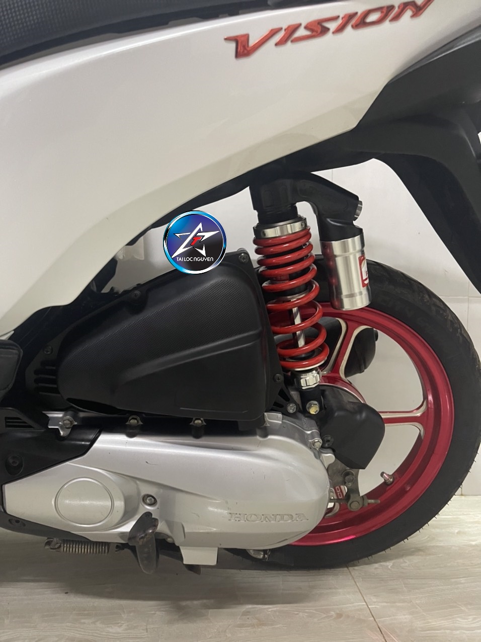 Bộ 4 Món Pô E SCOOPY Xe Vision 2014 - 2020