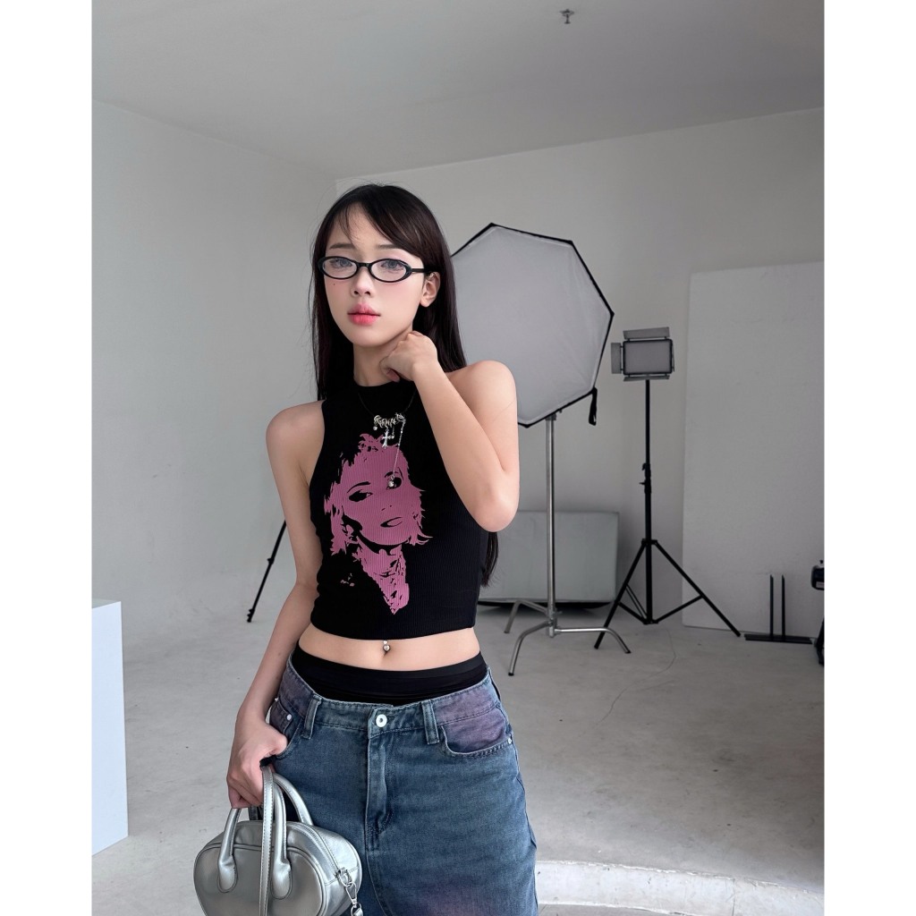 Áo thun croptop ba lỗ MONÁ - MILEY