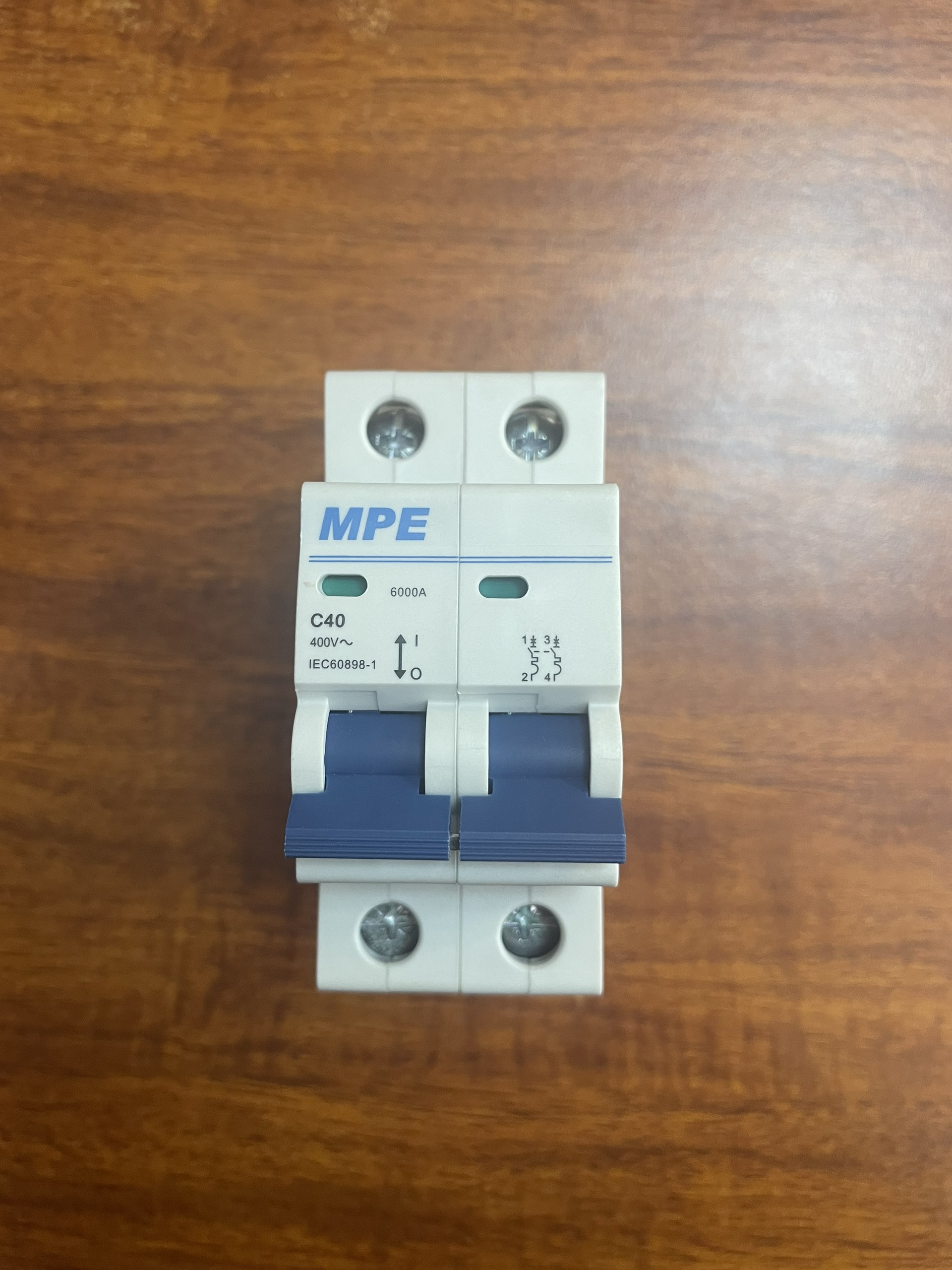 CẦU DAO TỰ ĐỘNG 2 PHA (Attomat 2 pha) MPE
